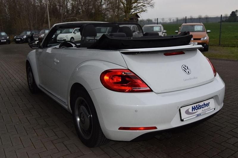 Gebraucht VW Beetle Cabriolet Design 160 PS (117 kW) 2014 Weiß Cabrio