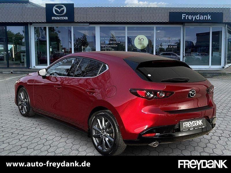 Gebraucht Mazda 3 Selection 150 PS (110 kW) 2022 Soul red crystal Limousine