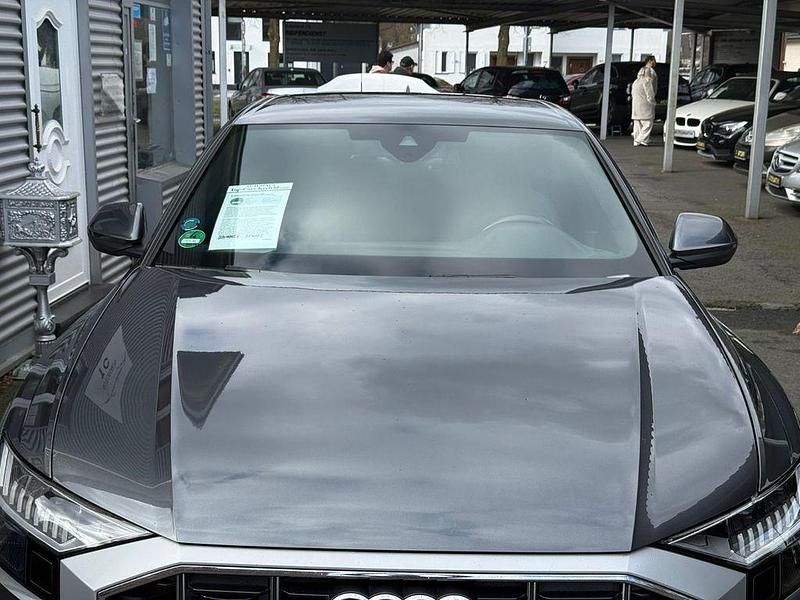 Second-hand Audi SQ8 Sport 435 CP (319 kW) 2019 Gri SUV