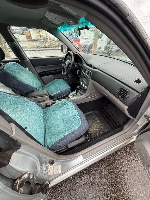 Gebraucht Subaru Forester Active 158 PS (116 kW) 2007 Silber SUV