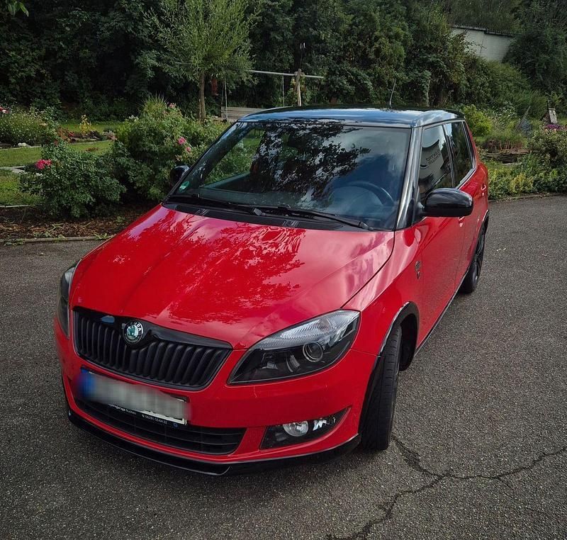Rot Gebraucht 2012 Skoda Fabia Monte Carlo Kleinwagen | 5.700 € (Guter Preis) - Bild 1/4