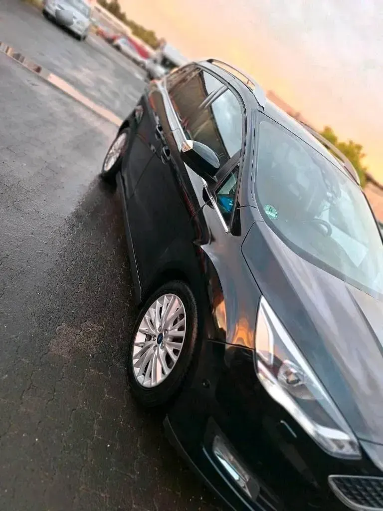 Gebraucht Ford Grand C-Max 150 PS (110 kW) 2016 Schwarz Van / Kleinbus