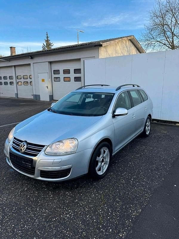 Gebraucht VW Golf V 140 PS (102 kW) 2008 Silber Kombi