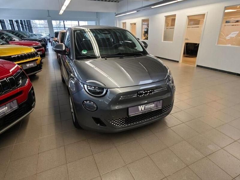 Gebraucht Fiat 500e 86 kW (118 PS) 2023 Mineral grau) (grau Kleinwagen