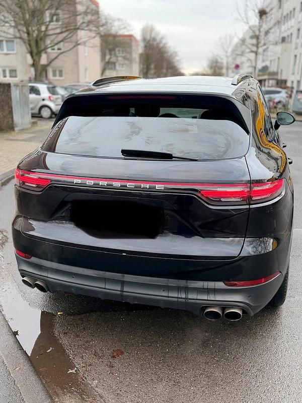 Gebraucht Porsche Cayenne S 446 PS (328 kW) 2018 Schwarz SUV