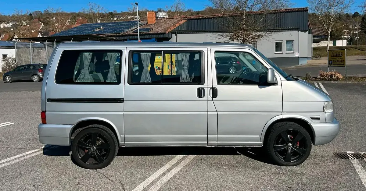 Gebraucht VW Multivan 102 PS (75 kW) 2002 Silber Van / Kleinbus