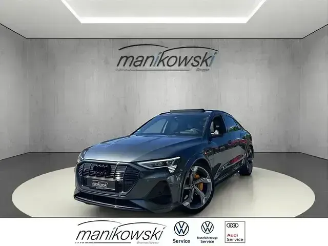 Używany Audi e-tron Ambiente 272 kW (370 KM) 2022 SUV
