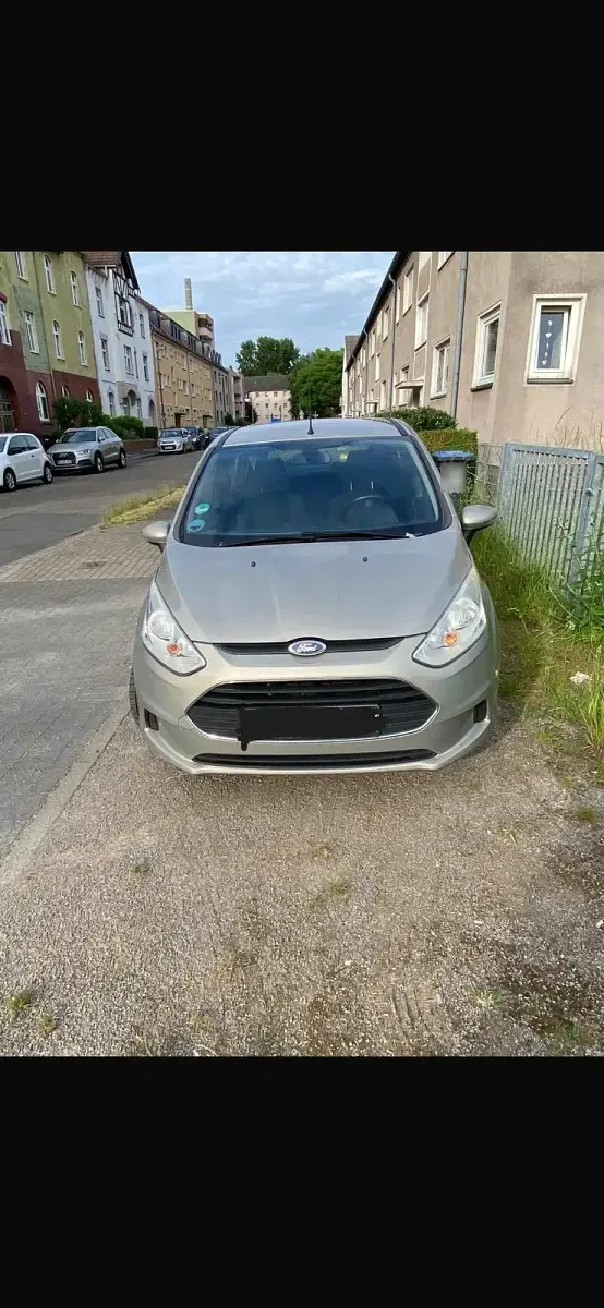 Gebraucht Ford B-MAX 101 PS (74 kW) 2014 Gold Van / Kleinbus