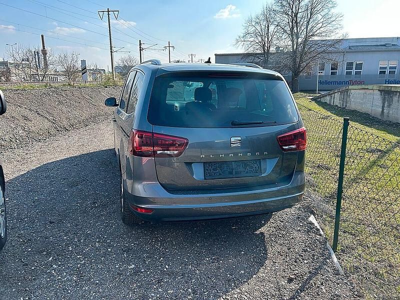 Gebraucht Seat Alhambra 150 PS (110 kW) 2020 Grau Van / Kleinbus
