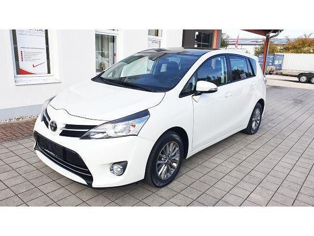 Gebraucht Toyota Verso Edition-S 147 PS (108 kW) 2016 Weiß Van / Kleinbus