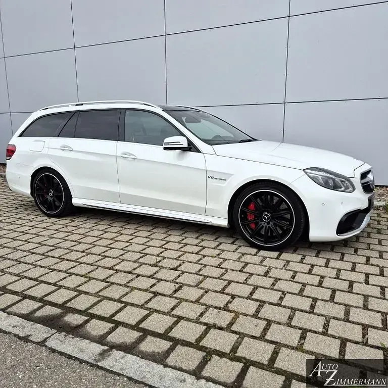 Gebraucht Mercedes E63S AMG AMG 585 PS (430 kW) 2013 Weiß Limousine