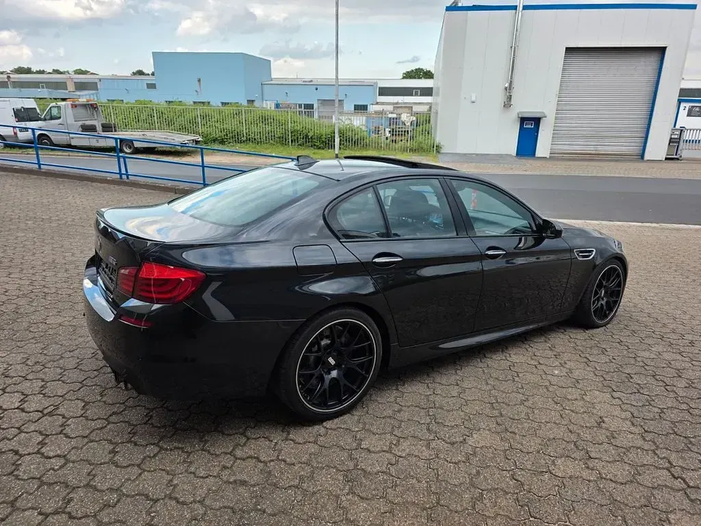 Gebraucht BMW M5 Performance 560 PS (411 kW) 2012 Schwarz Limousine