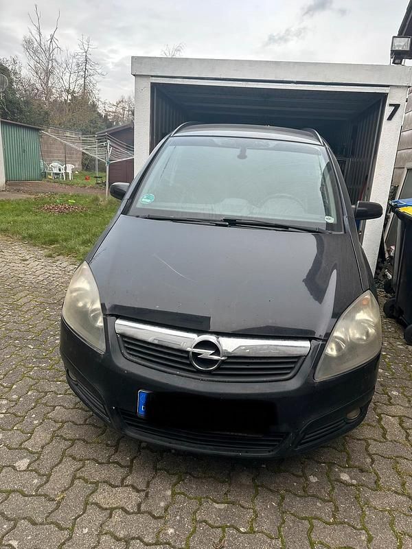 Schwarz Gebraucht 2007 Opel Zafira Kombi | 850 € (Guter Preis) - Bild 1/4