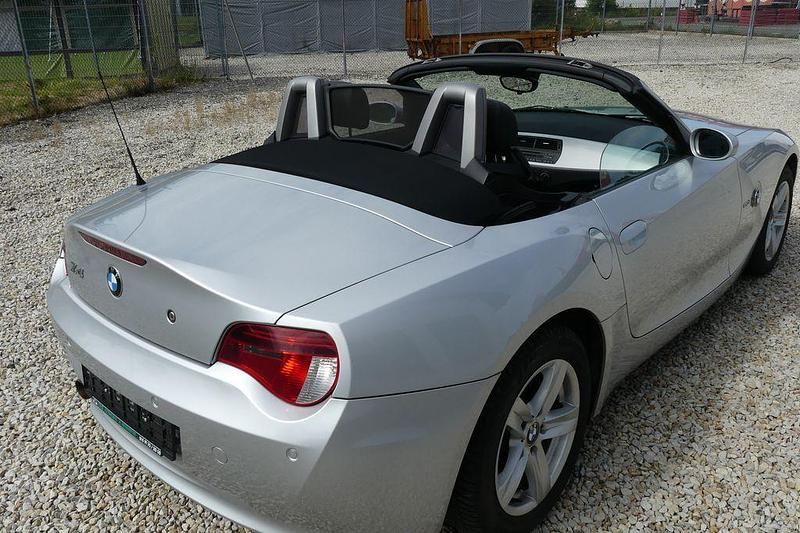 Gebraucht BMW Z4 150 PS (110 kW) 2008 Silber Cabrio