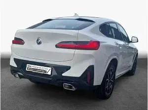 Gebraucht BMW X4 190 PS (139 kW) 2025 Weiß (alpinweiß) SUV