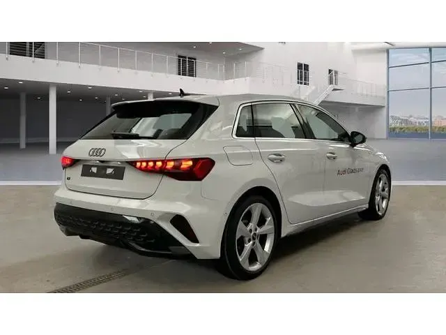 Gebraucht Audi A3 S-Line 150 PS (110 kW) 2025 Limousine
