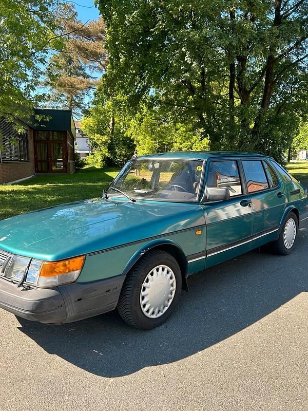 Gebraucht Saab 900 140 PS (102 kW) 1993 Grün Kombi