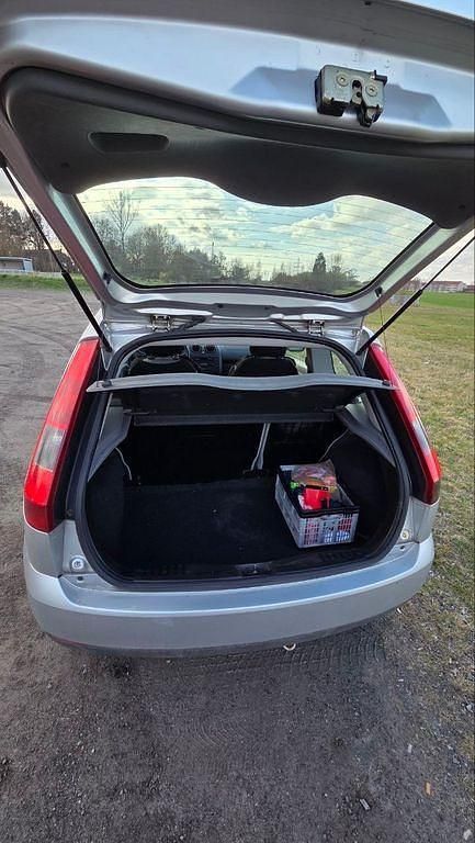 Gebraucht Ford Fiesta 60 PS (44 kW) 2003 Grau Kleinwagen