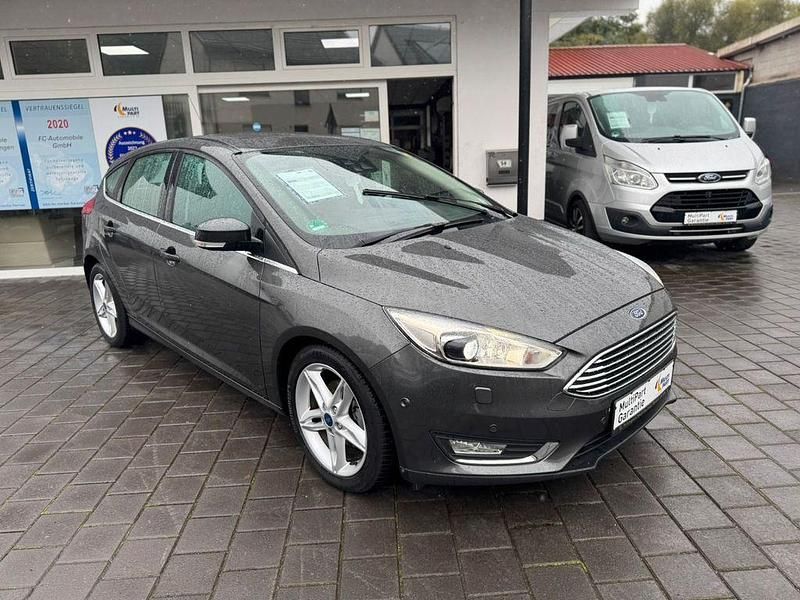Gebraucht 2016 Ford Focus Titanium Limousine | 10.900 € (Fairer Preis) - Bild 1/4