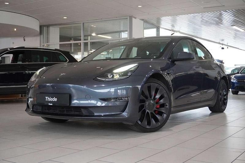 Gebraucht Tesla Model 3 Performance 461 kW (627 PS) 2022 Grau metallic Limousine