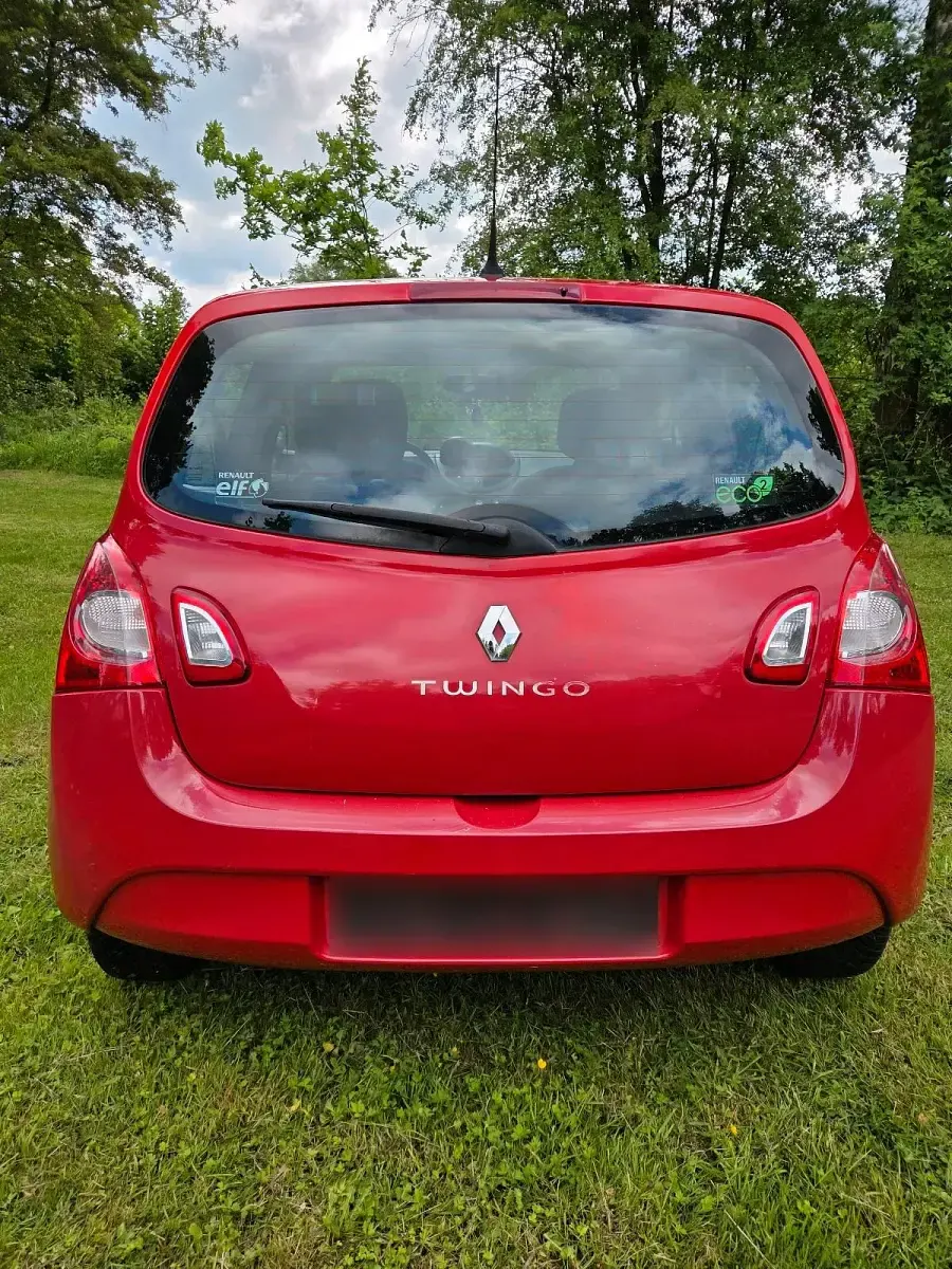Gebraucht Renault Twingo 74 PS (54 kW) 2012 Rot Kleinwagen