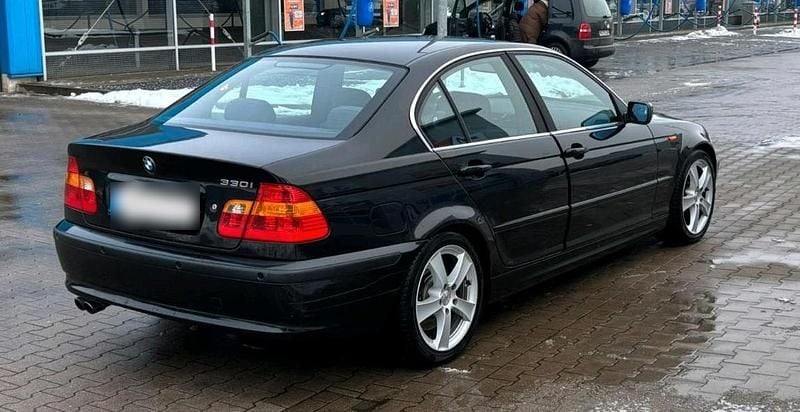 Gebraucht BMW 330 231 PS (169 kW) 2003 Schwarz Limousine