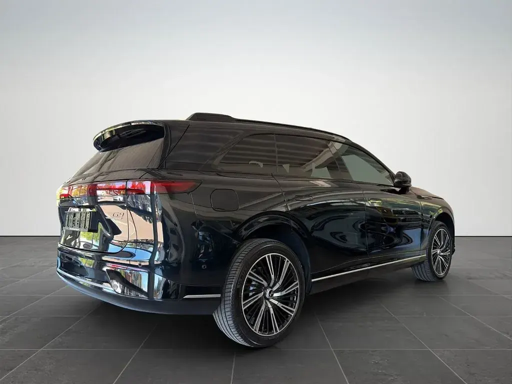 Neu XPENG G9 AWD Performance 422 kW (575 PS) 2026 Midnight black SUV