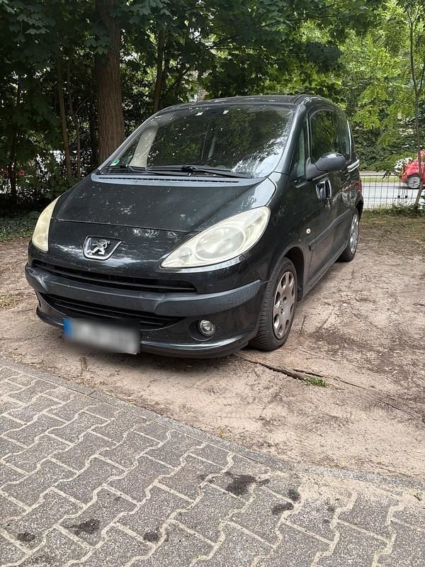 Schwarz Gebraucht 2006 Peugeot 1007 Kleinwagen | 700 € (Superpreis) - Bild 1/4
