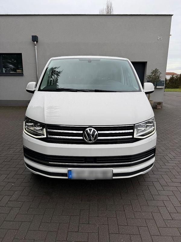 Gebraucht VW Multivan 199 PS (146 kW) 2018 Weiß Van