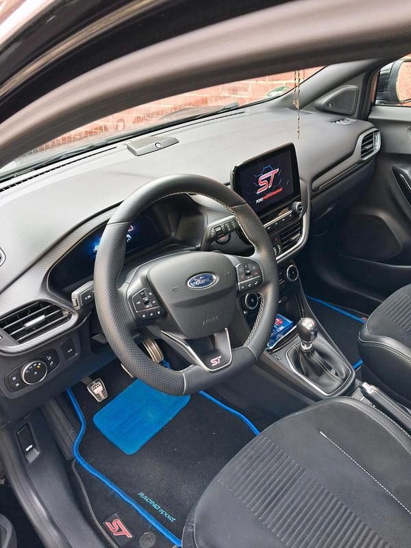 Gebraucht Ford Puma ST 200 PS (147 kW) 2021 Schwarz SUV