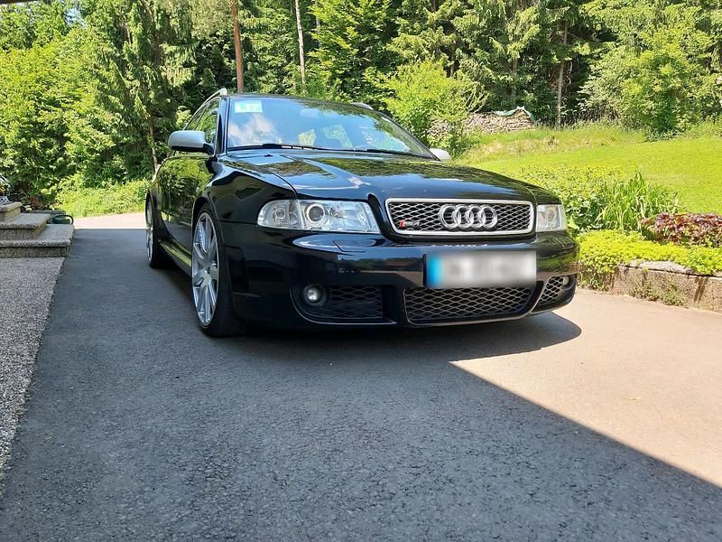 Second-hand Audi RS4 460 CP (338 kW) 2001 Negru Break