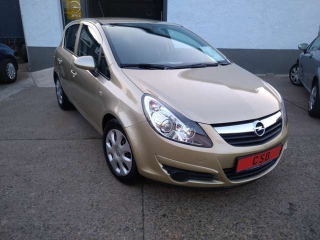 Gebraucht 08 Opel Corsa 1 2 Benzin 80 Ps 3 750 Freiberg Autouncle