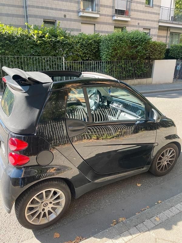 Gebraucht Smart ForTwo Cabrio 71 PS (52 kW) 2010 Schwarz Cabrio