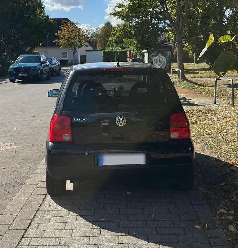 Gebraucht VW Lupo 60 PS (44 kW) 2002 Schwarz Kleinwagen
