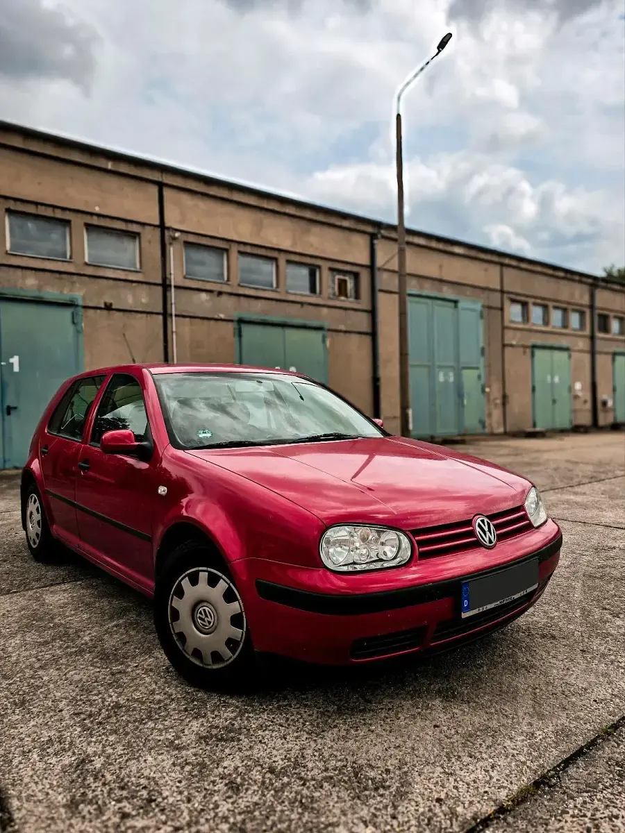 Gebraucht VW Golf IV 103 PS (75 kW) 2002 Rot Kleinwagen