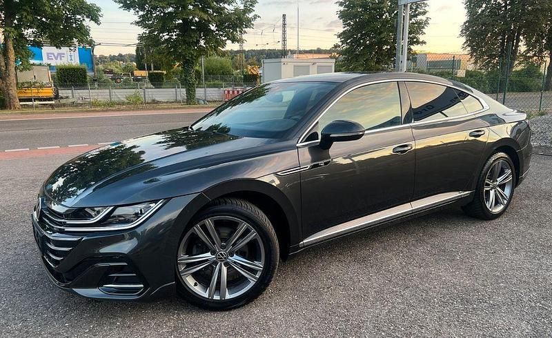 Grau Gebraucht 2021 VW Arteon R-line Limousine | 25.850 € (Fairer Preis) - Bild 1/4