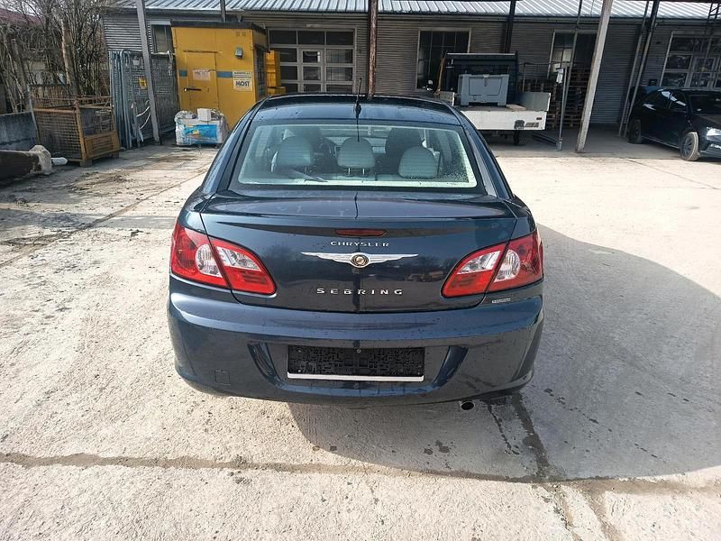 Gebraucht Chrysler Sebring 156 PS (114 kW) 2007 Blau Limousine