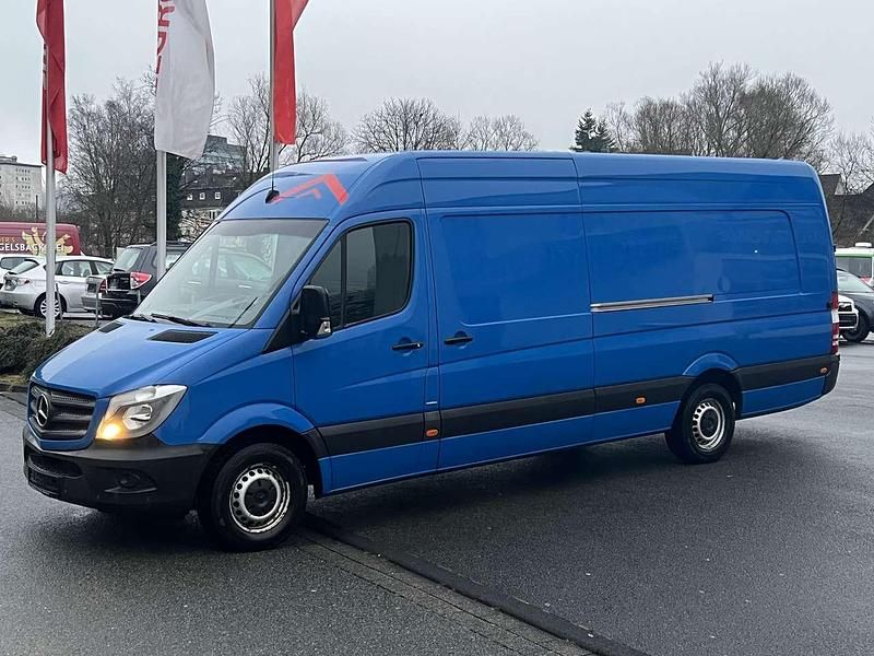 Gebraucht Mercedes Sprinter 163 PS (119 kW) 2016 Blau Van
