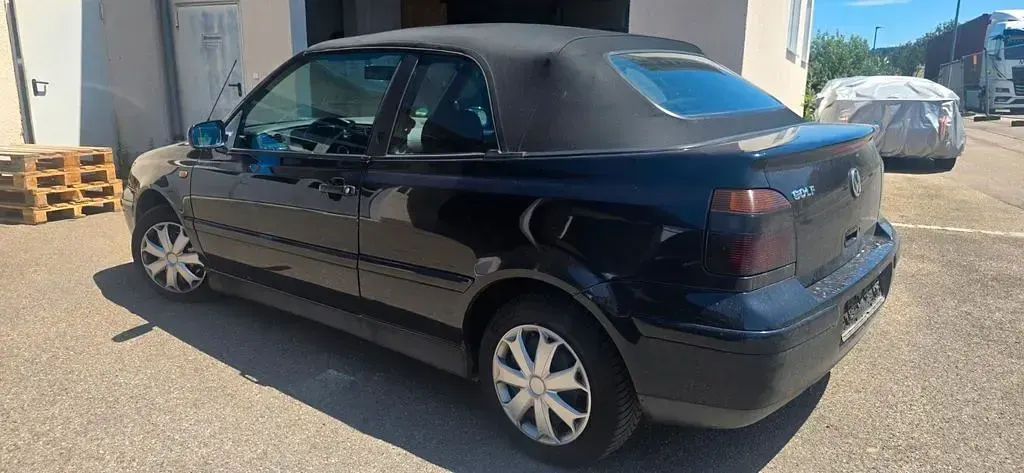 Gebraucht VW Golf Cabriolet 75 PS (55 kW) 1998 Violett Cabrio