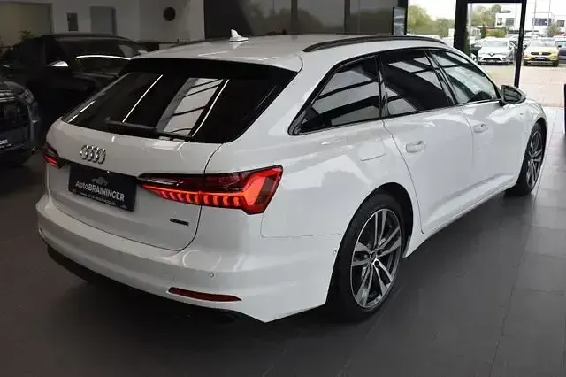 Gebraucht Audi A6 S-Line 299 PS (219 kW) 2023 Weiß Kombi