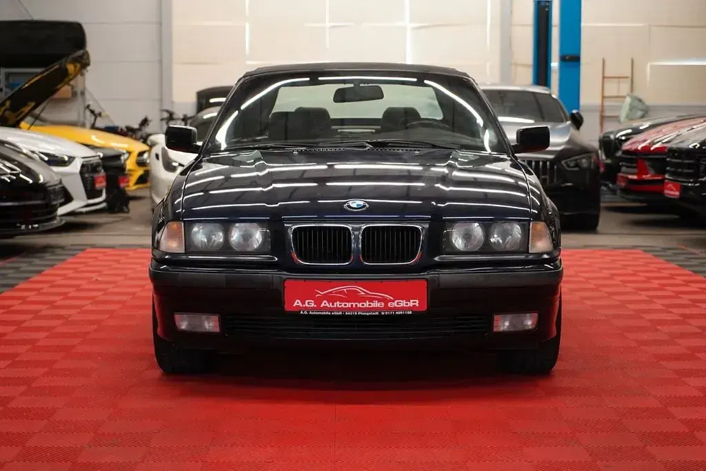 Gebraucht BMW 318 116 PS (85 kW) 1998 Blau Cabrio