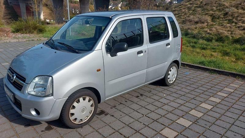 Second-hand Opel Agila 60 CP (44 kW) 2005 Argintiu Monovolum