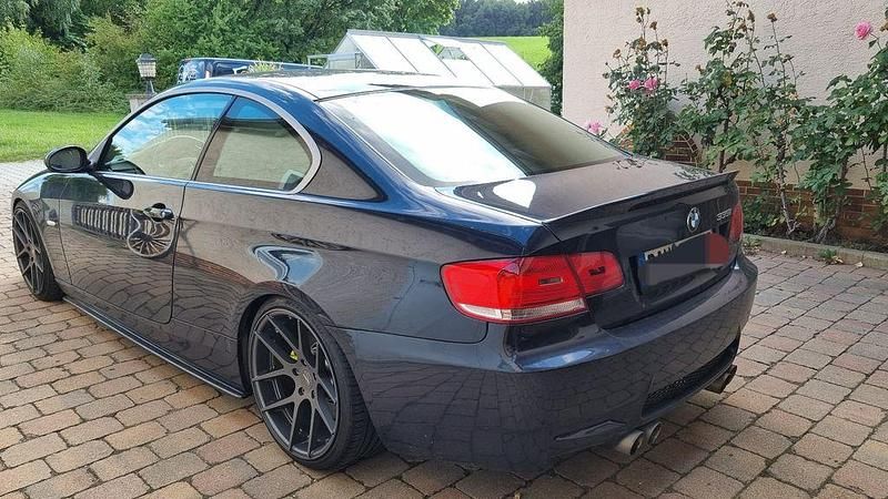 Second-hand BMW 335 Performance 306 CP (225 kW) 2009 Albastru Coupe