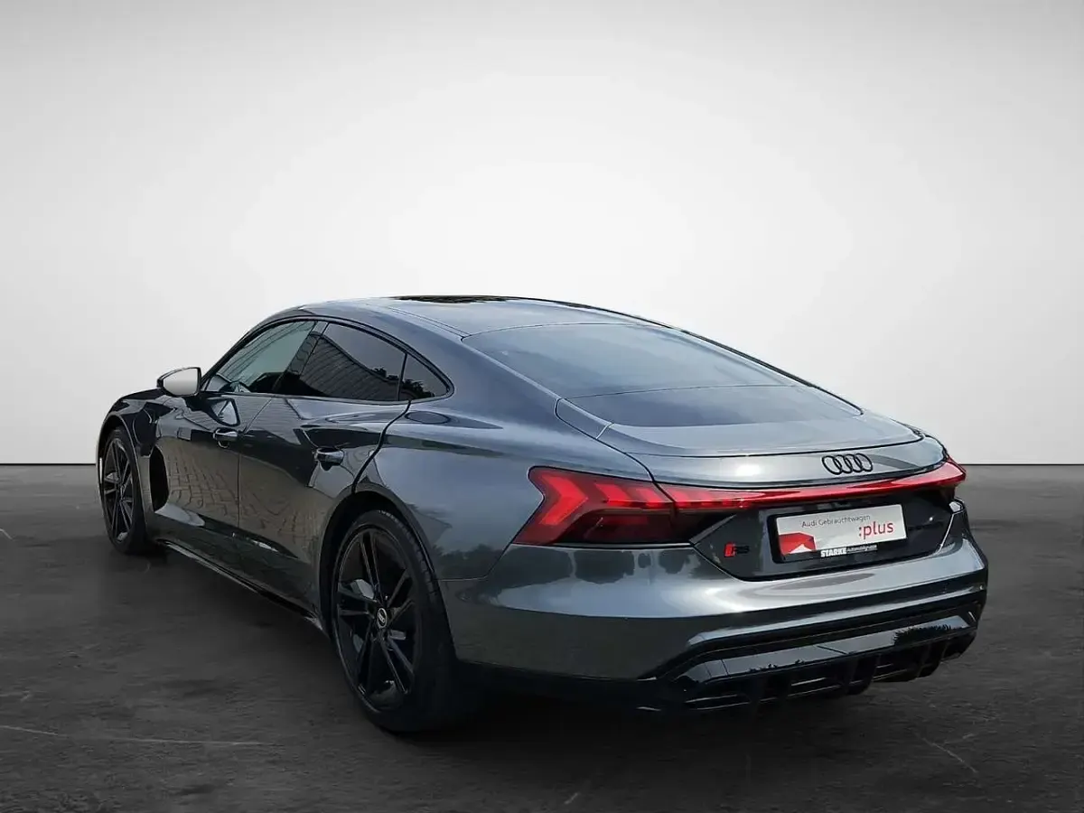 Gebraucht Audi RS e-tron GT Sport 439 kW (598 PS) 2023 Grau Limousine
