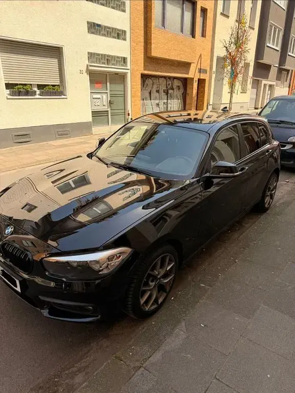 Gebraucht BMW 116 116 PS (85 kW) 2016 Schwarz Kleinwagen