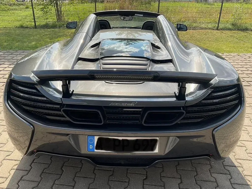 Gebraucht McLaren 650S 650 PS (478 kW) 2016 Grau Cabrio
