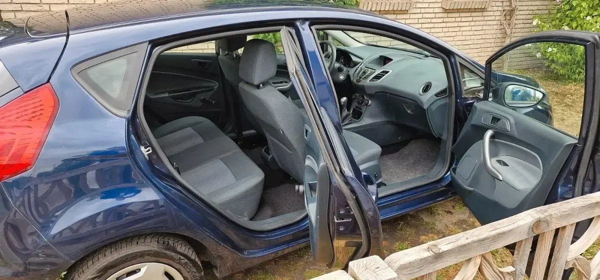 Gebraucht Ford Fiesta 60 PS (44 kW) 2011 Blau Limousine