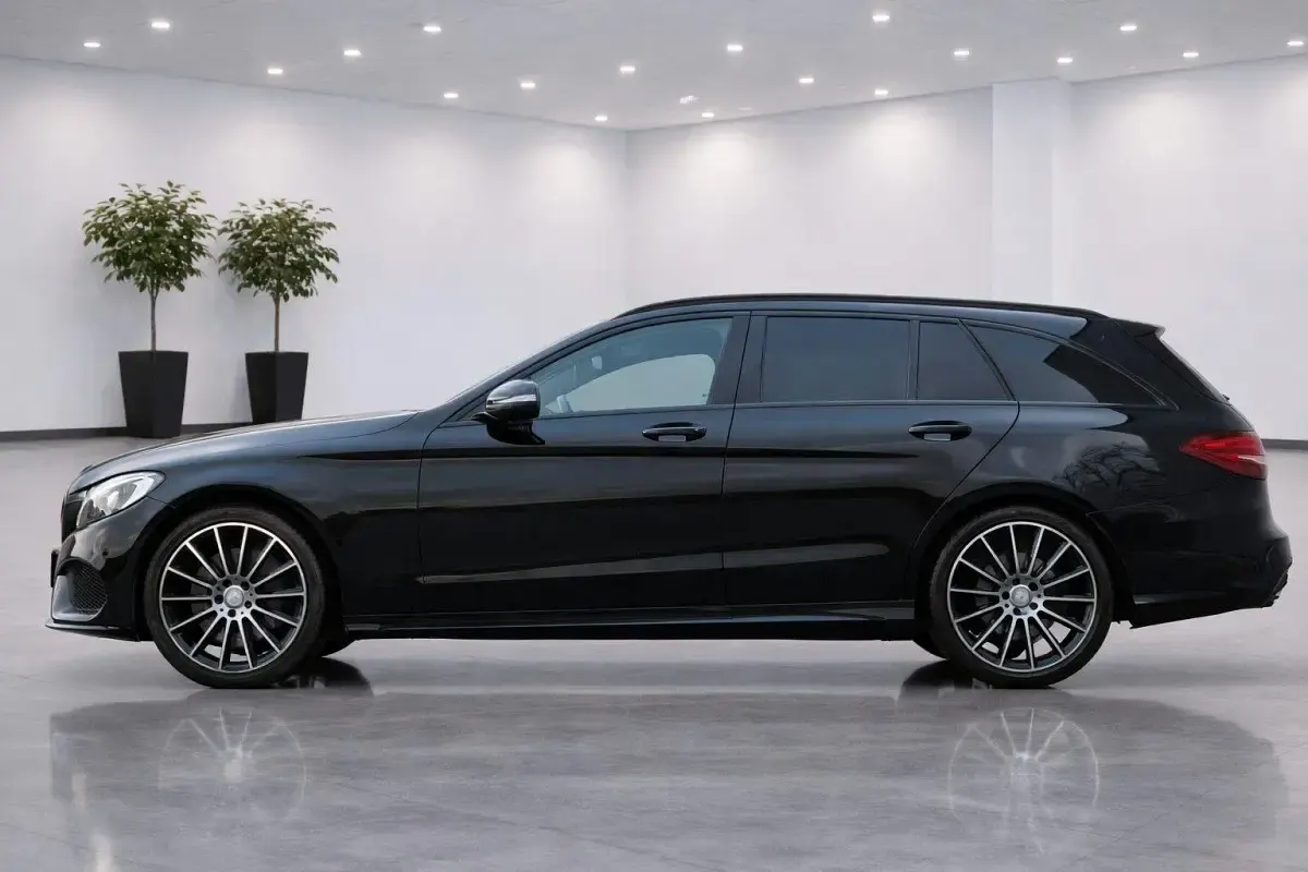 Gebraucht Mercedes C400 AMG line 333 PS (244 kW) 2016 Schwarz Kombi