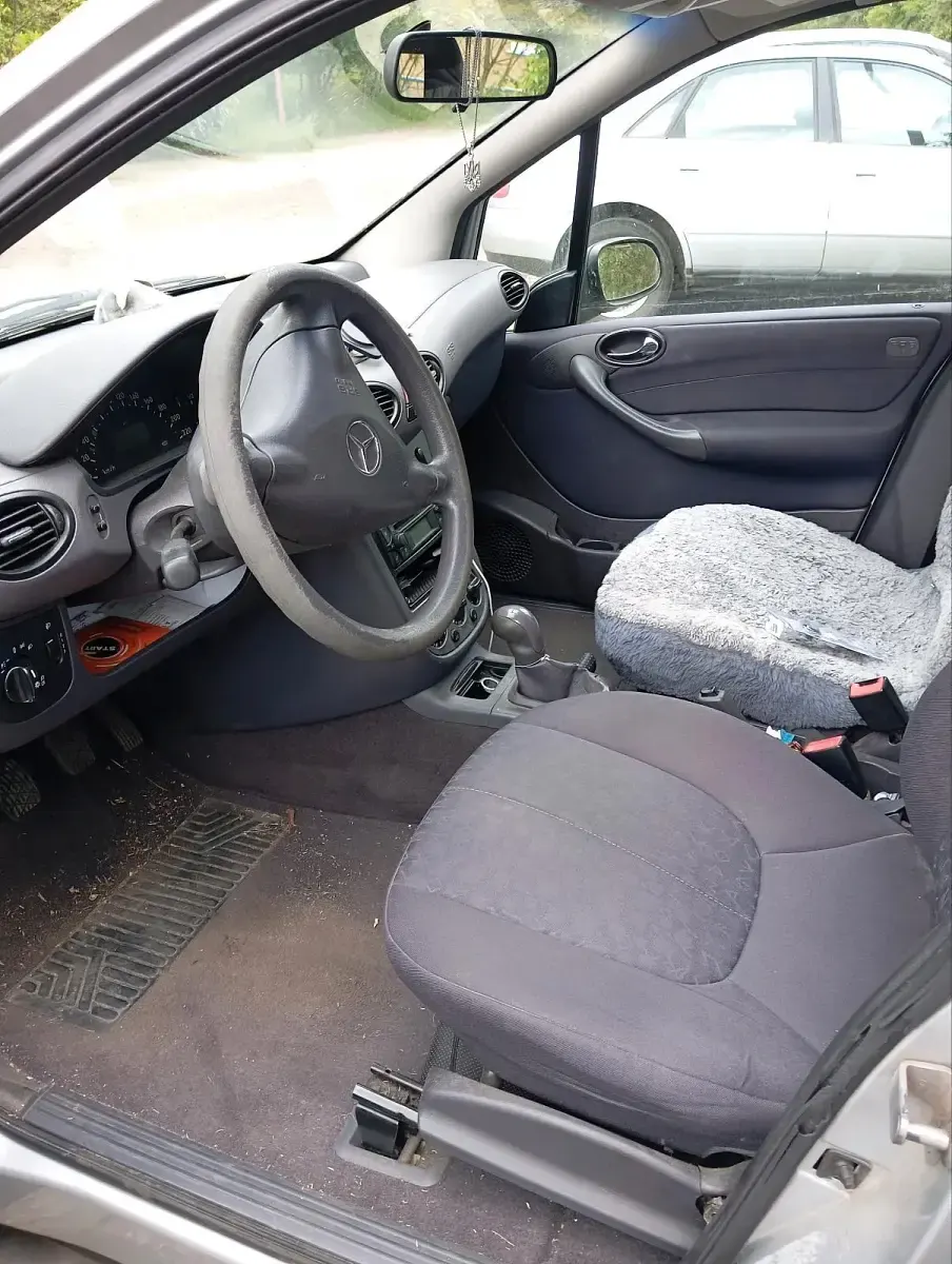 Gebraucht Mercedes A170 2001 Silber Kleinwagen