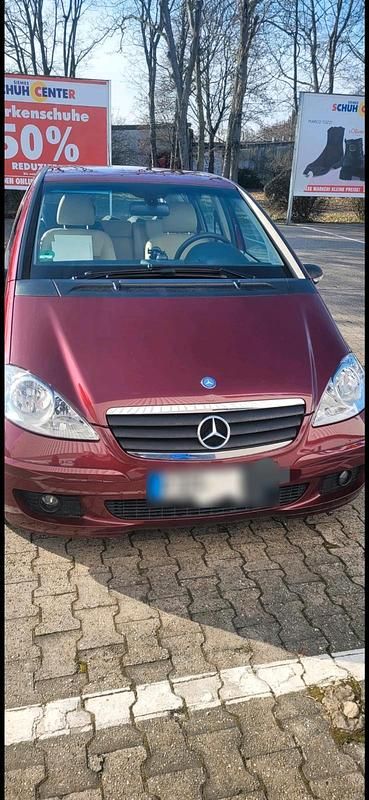 Gebraucht Mercedes 180 110 PS (80 kW) 2006 Limousine